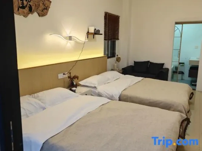 Standard Twin Family room