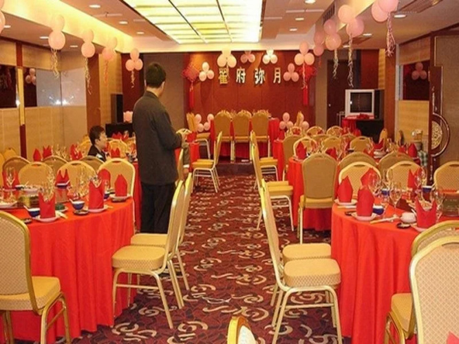 Century Garden Hotel