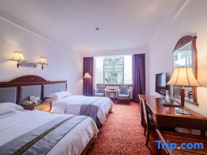 Economy Triple room
