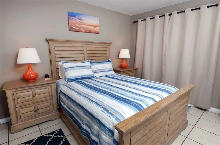 Regency Towers 624 - Three Bedroom Condo