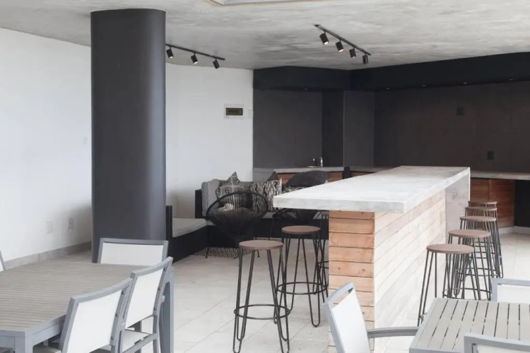 Coral Point Executive Studio Apartment