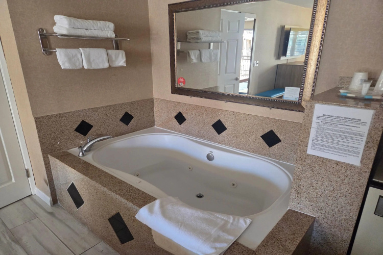 Days Inn by Wyndham Alhambra CA