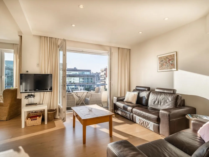 Apartment in Koksijde With Side Sea View