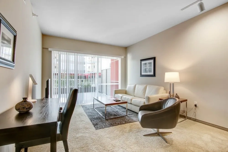 1 Bedroom Luxury Apartment