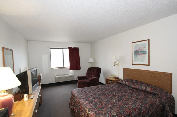 Greenwood Inn