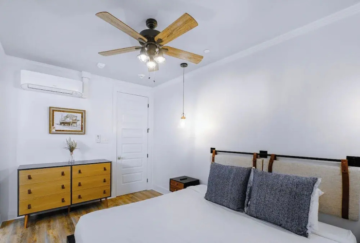 Old Spanish House- C, The Madeleine Suite