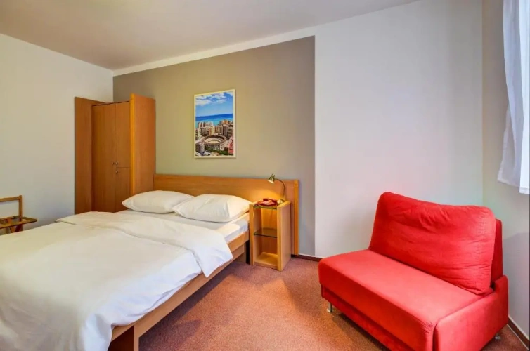 Standard Double room with view