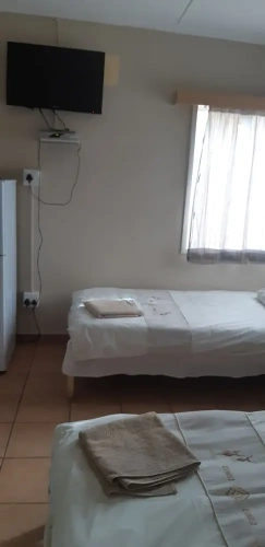 Economy Triple room
