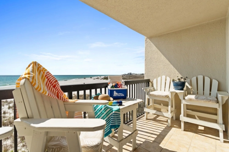 2 Bedrooms Standard room beachfront
