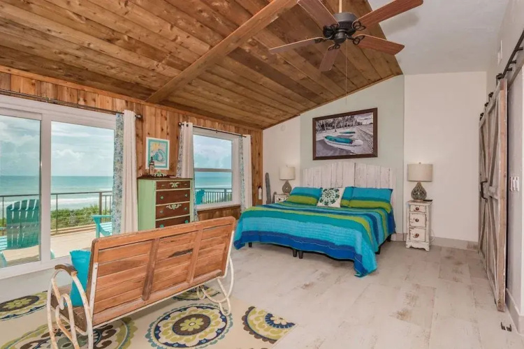 6060S - Vacation Dream Home by RedAwning