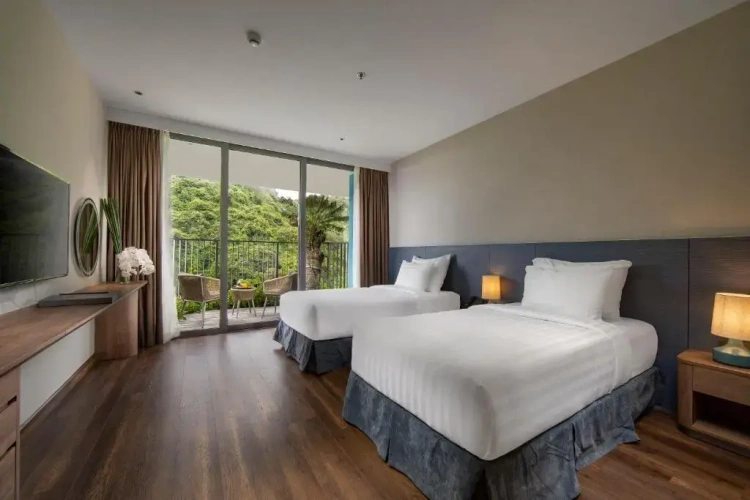 Premier Twin room