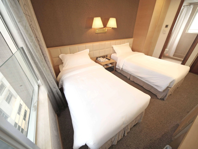 H1 hotel