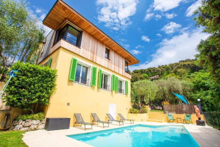 Villa