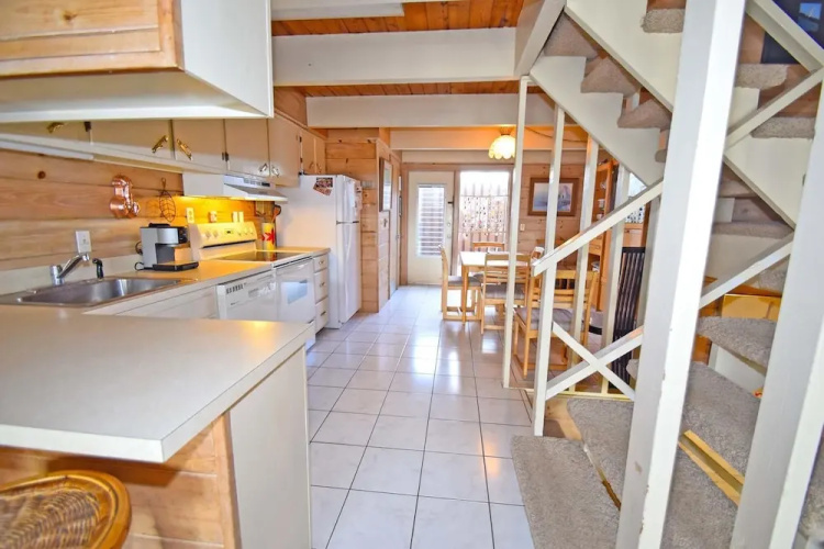 Beach Place North 18 - 5 Br Condo