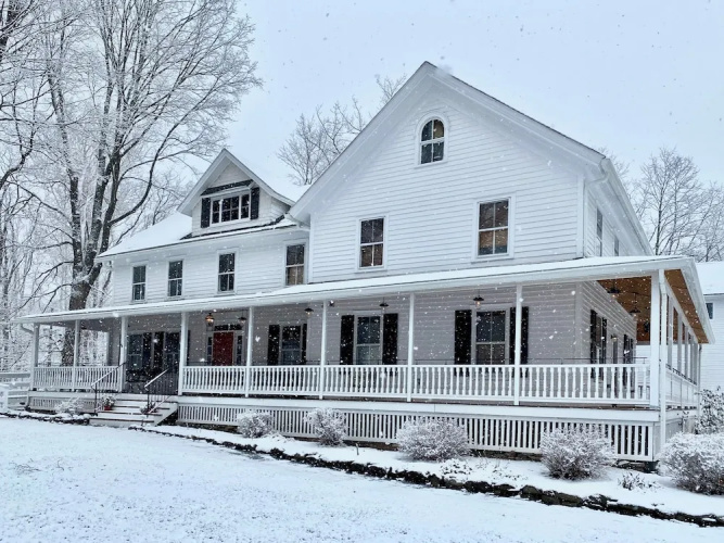 Howland House - Phoenicia, NY