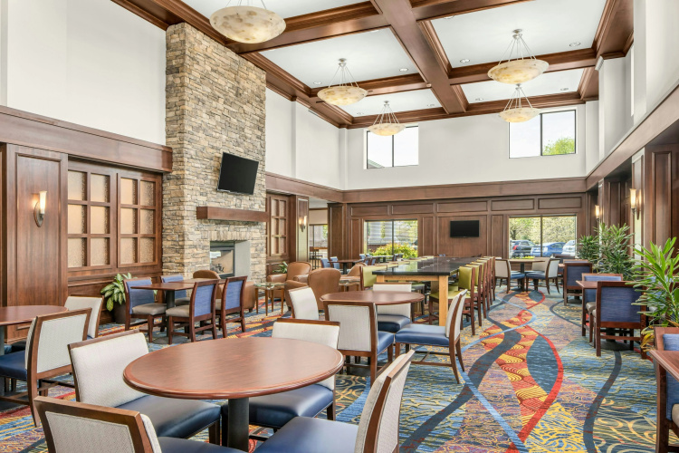 Holiday Inn Express Hotel & Suites Wilmington-Newark photo 31