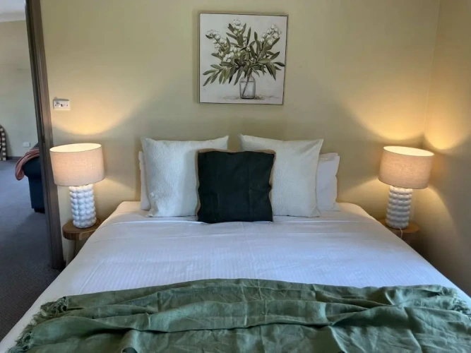 Standard Sextuple room