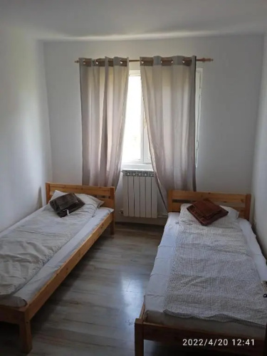 4 Rooms Apartment