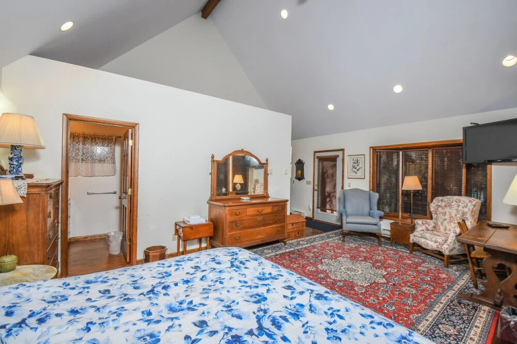 Crow's Point Retreat 4 Bedroom House