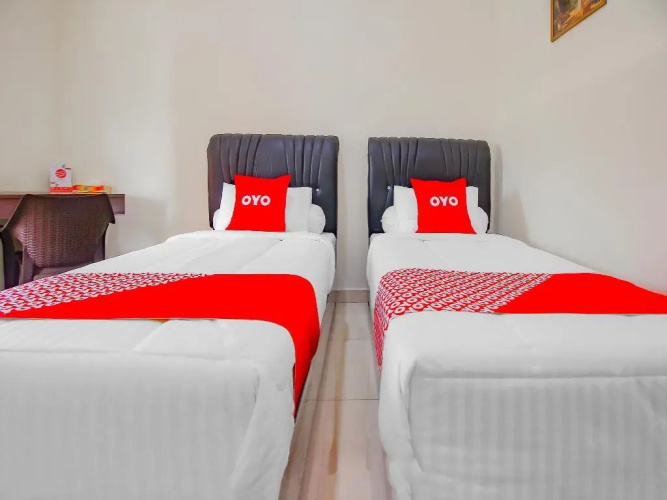 OYO 90063 Silver Homestay Syariah