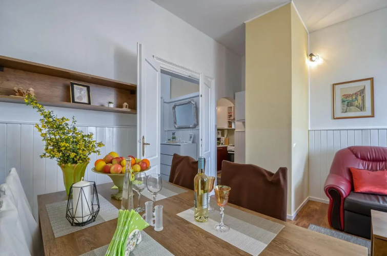 City Apartment TODOR