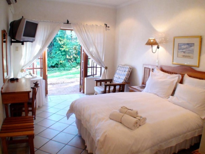 Standard Double room with garden view
