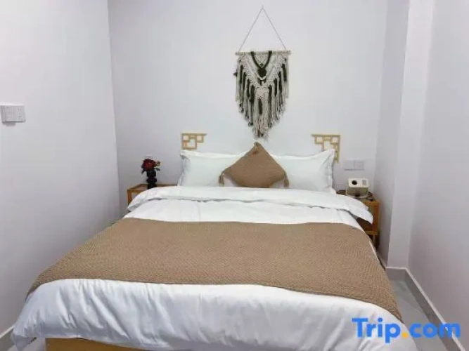 Deluxe Family Suite