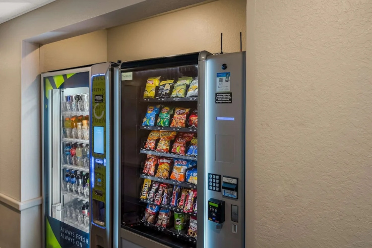 Woodspring Suites West Palm Beach