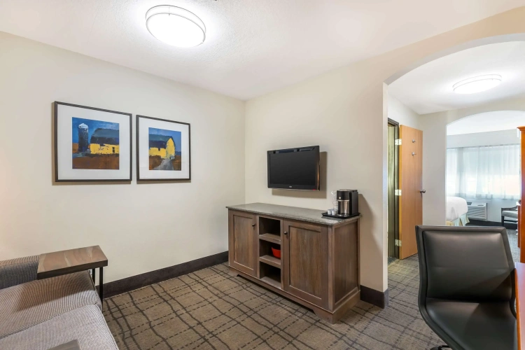 Double Suite