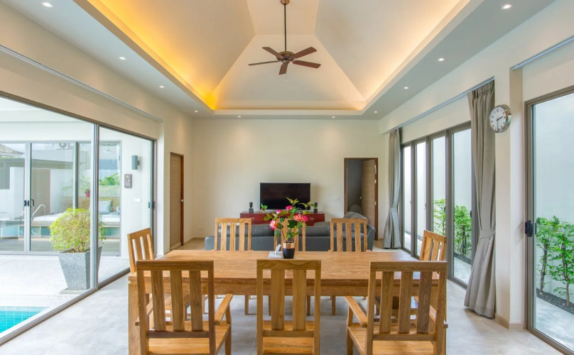 Areeca Pool Villa