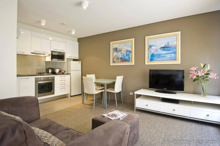 Sydney Harbourside Apartment