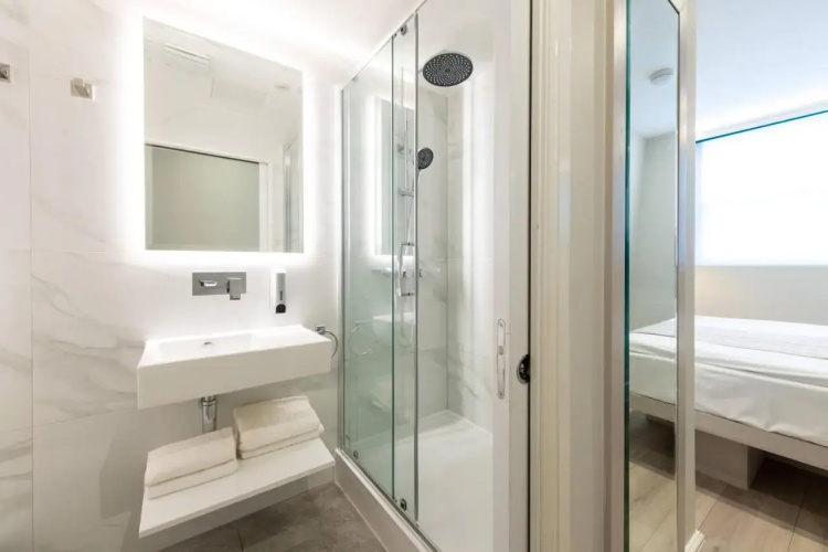 274 Suites