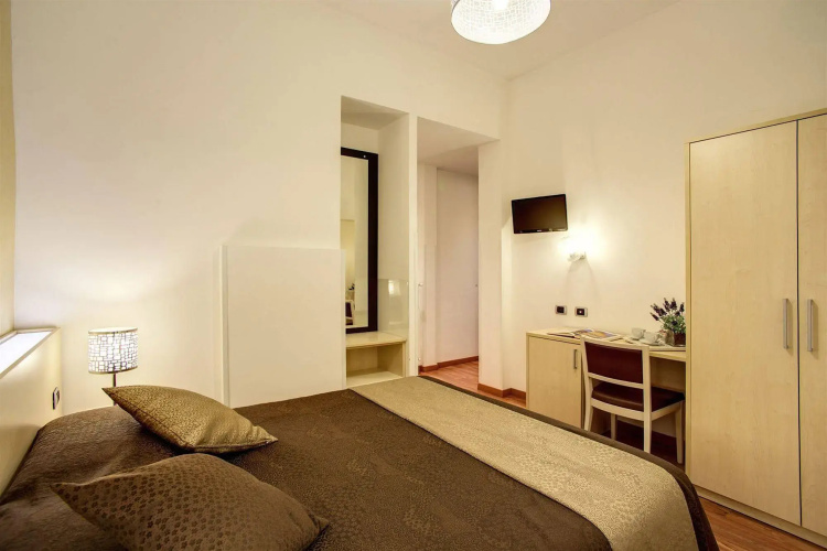 Hotel 111 B&B