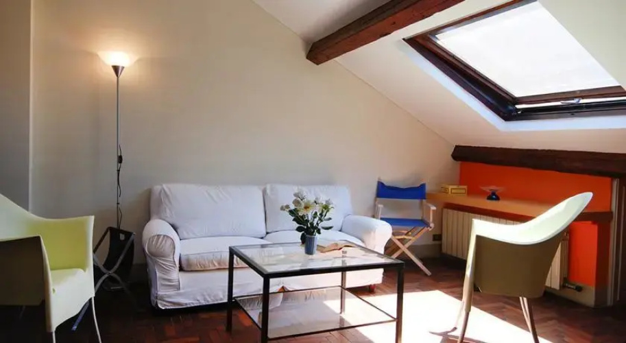 Anfossi Halldis Apartment