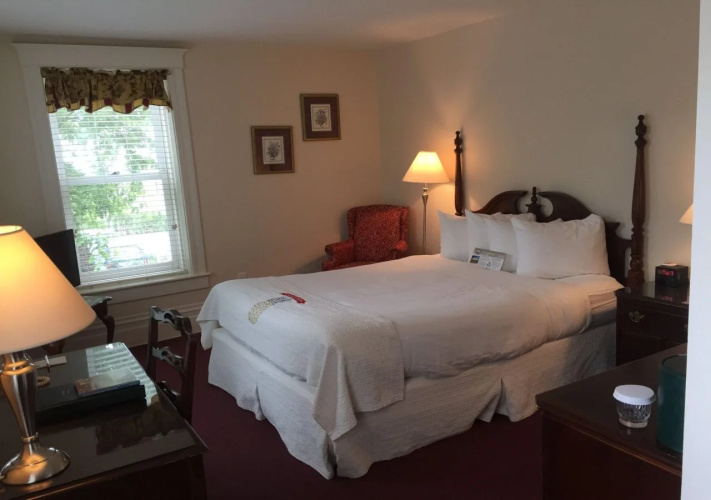 Perry Hotel
