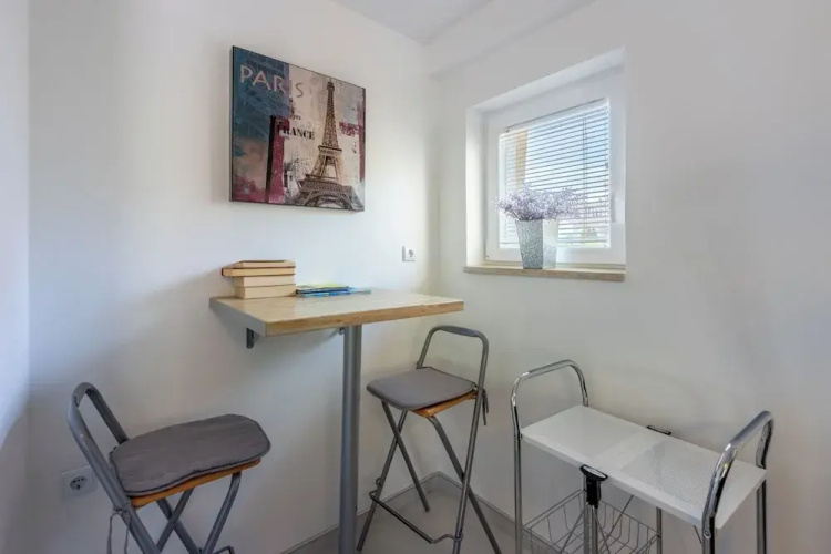 House Moderna 2