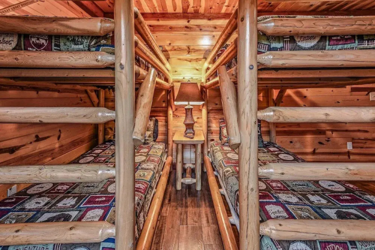 The Only Tenisee 4 Bedroom Cabin