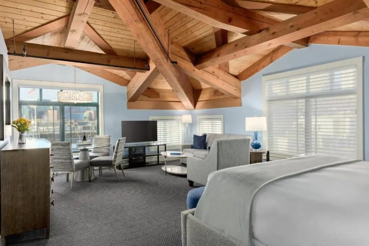 Standard Double room with harbour view