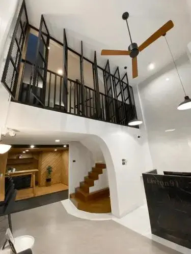 Livinn91 Hotel