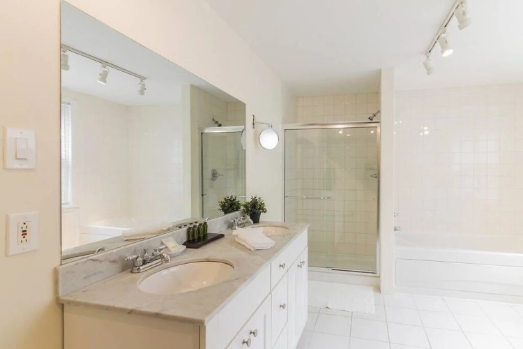 1714 Rittenhouse Sq