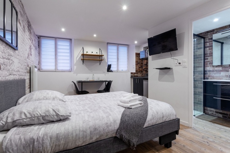 Guest rooms