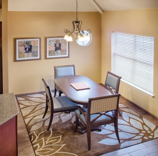 1 Bedroom Apartment with balcony