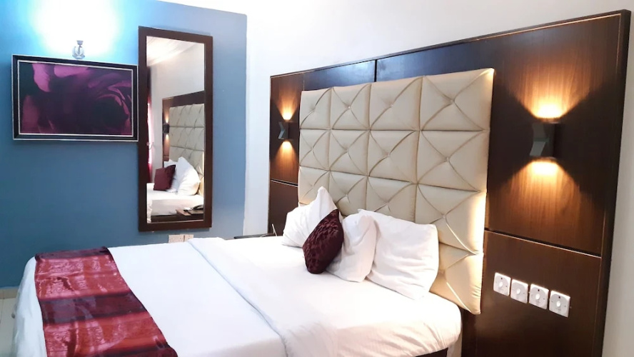 Santiago Bay Hotel