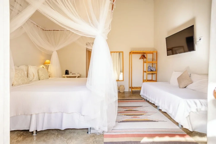1 Bedroom Comfort Triple room with courtyard view