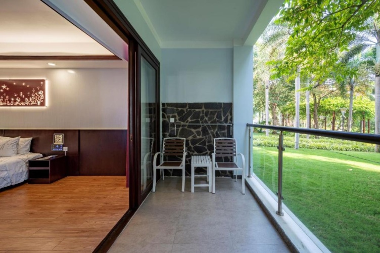 Deluxe Double room with garden view