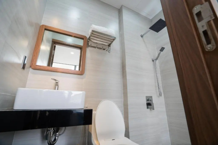 Santini Hotel