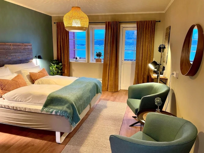 Standard room with balcony and with sea view
