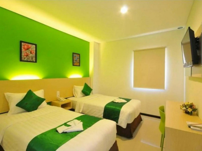 Pratama Hotel and Convention