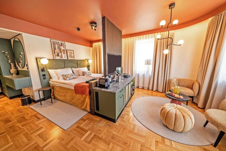 Deluxe room