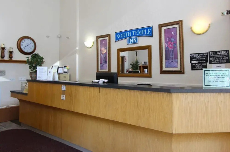 Howard Johnson Express